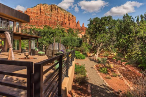 Stunning Sedona Home with Red Rock Views and Fire Pit!